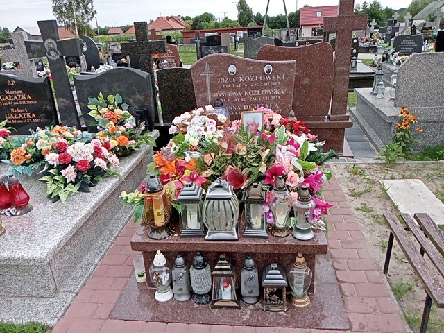 Grób Stanisława Kozłowska